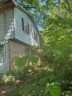 3rd image of 948 E Valley Dr