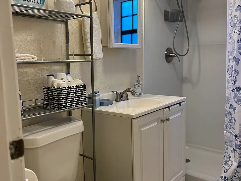 2717 W State St — Photo 27