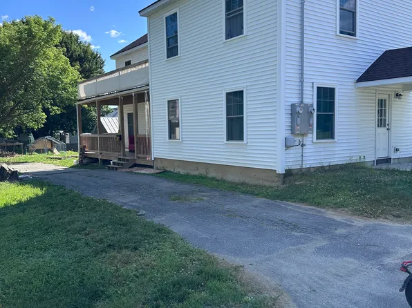 22 School St #1, Waterville, ME 04901