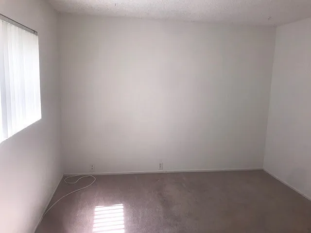 108 Catamaran St — Photo 5