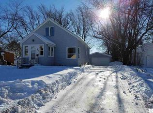 812 Prospect Ave, Cloquet, MN 55720