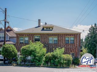 2438 SW 5th Ave, Portland, OR 97201