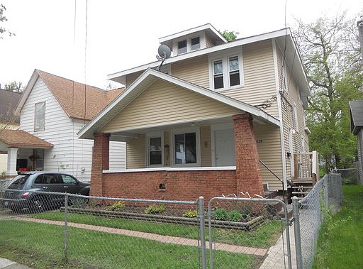 1st image of 1727 Jefferson Ave SE