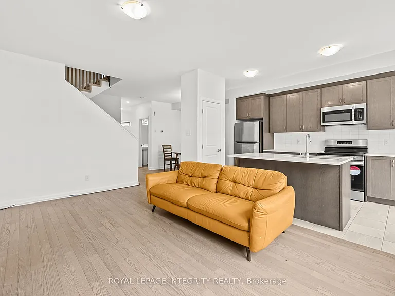 78 Osler St — Photo 7