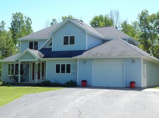 1920 Sunlite Row, Sault Sainte Marie, MI 49783