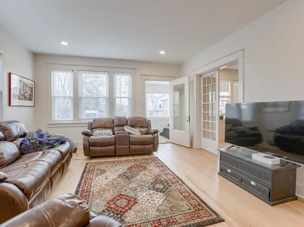 3820 Chicago St, Omaha, NE 68131