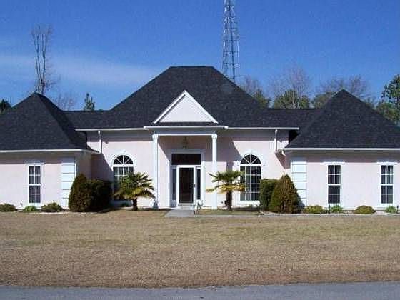 1st image of 807 Broadmoor Ct