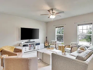 106 Mossycup Dr — Photo 7
