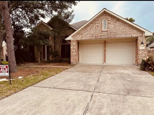 2606 Iris Ct, Pearland, TX 77584