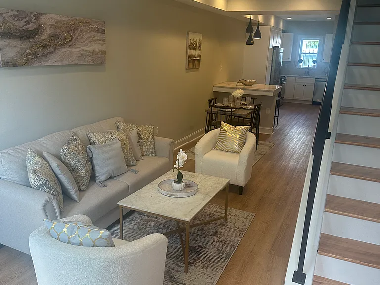 3207 Sherman Ave NW — Photo 1