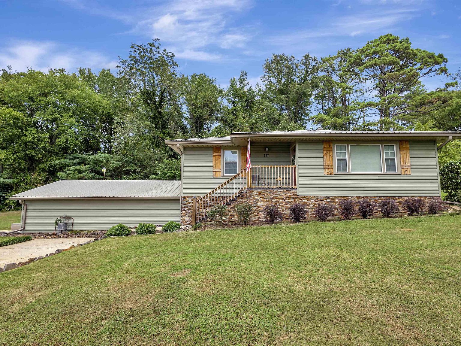 807 Walnut St, Bessemer, AL 35020 MLS 21365810 Zillow