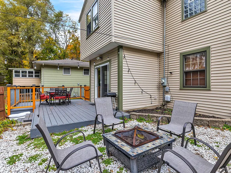124 Oak Knolls Ave — Photo 31