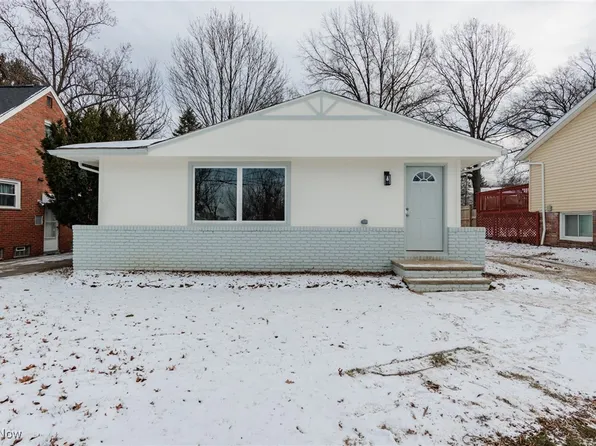 1723 Wrenford Rd, South Euclid, OH 44121