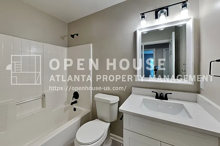 2250 Winthrope Way Dr — Photo 16