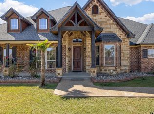 21922 Oak Leaf Ln, Bullard, TX 75757