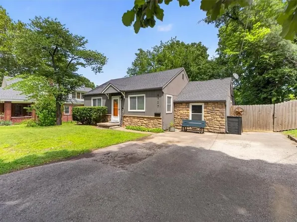 4717 Reinhardt Dr, Roeland Park, KS 66205