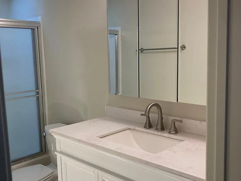 320 North Monterey Street — Photo 22