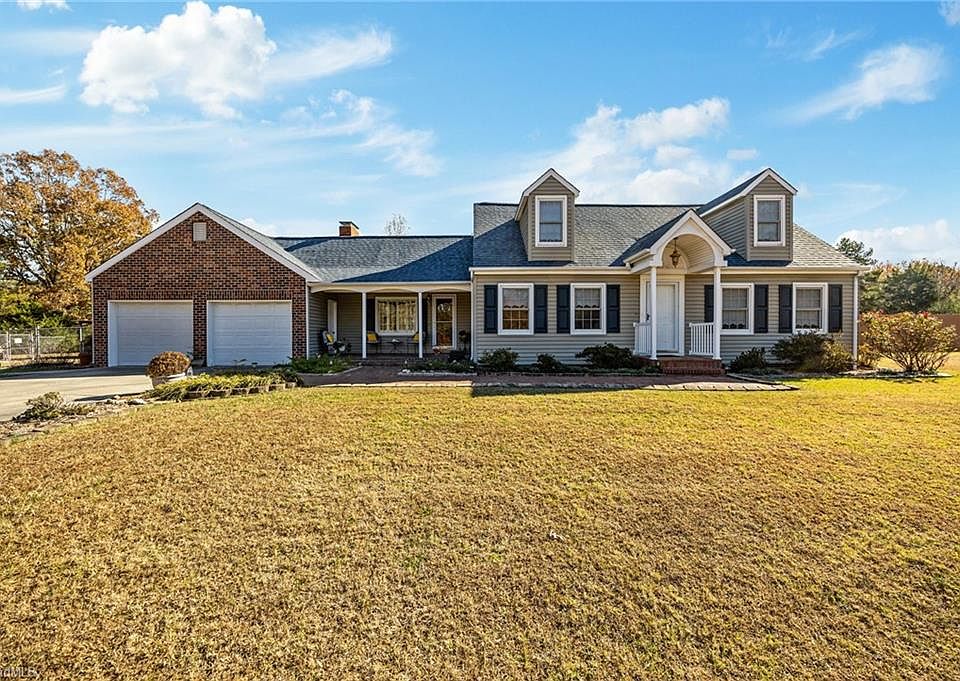 1st image of 5168 Brook Cir