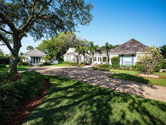 2nd image of 1830 Cutlass Cove Dr