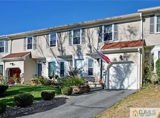 25 Carriage Ln UNIT 0025, Manalapan, NJ 07726