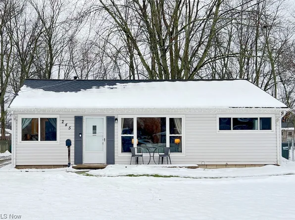 245 Kempton Dr, Berea, OH 44017