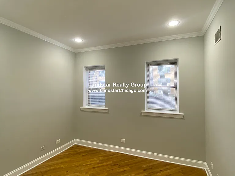 2242 W Morse Ave #G — Photo 8