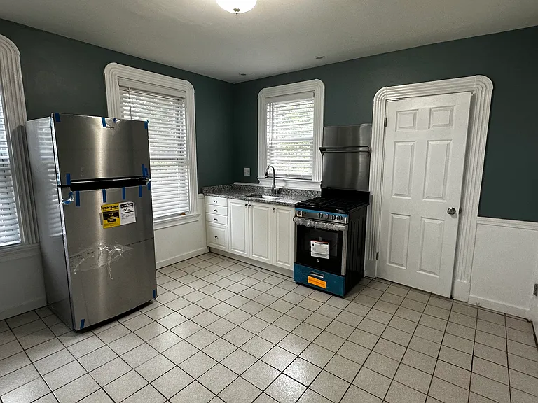 22 Federal Ave #1 — Photo 13