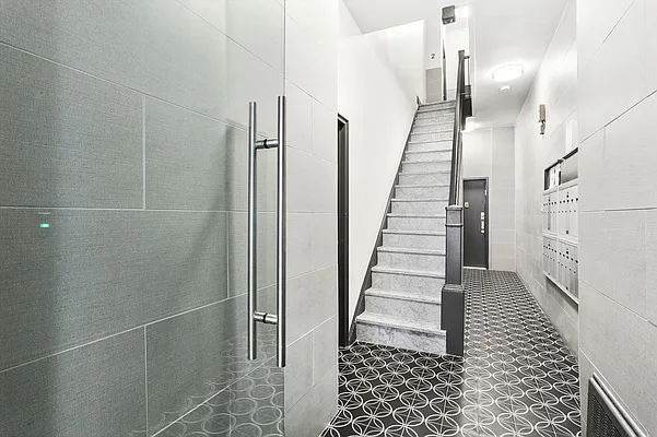 Sold by Citi Habitats | media 5
