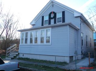 668 1/2 Fruit Hill Ave, North Providence, RI 02911