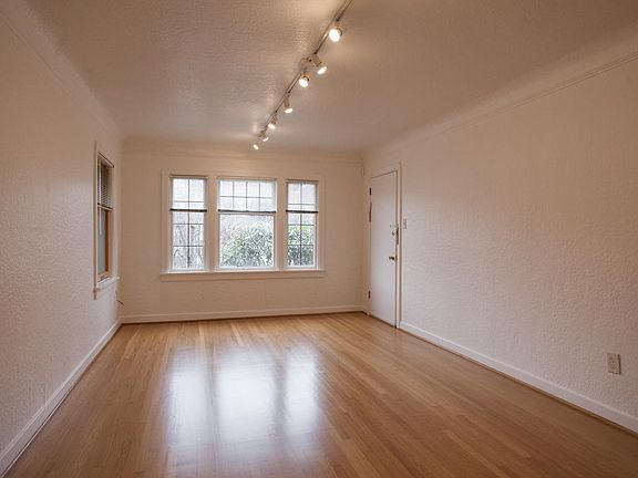 2nd image of 725 10th Ave E #1