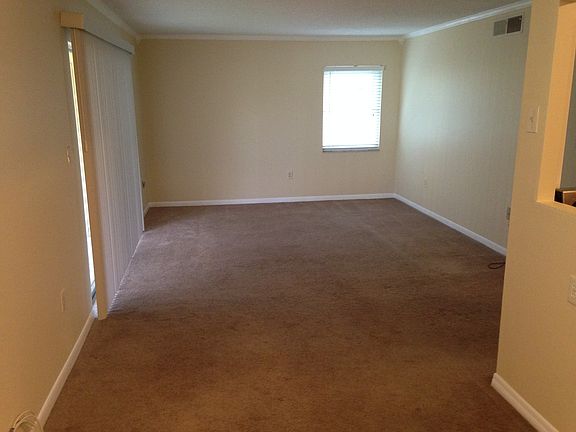 3rd image of 205 McMullen Booth Road # Second Floor