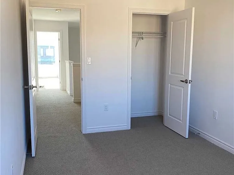 32 June Callwood Way — Photo 14