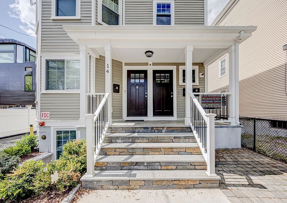 1st image of 14 Valentine St #2