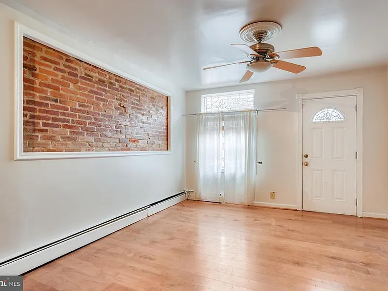 2217 Fleet St — Photo 2