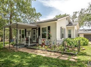 922 Frazier St, Valley Falls, KS 66088
