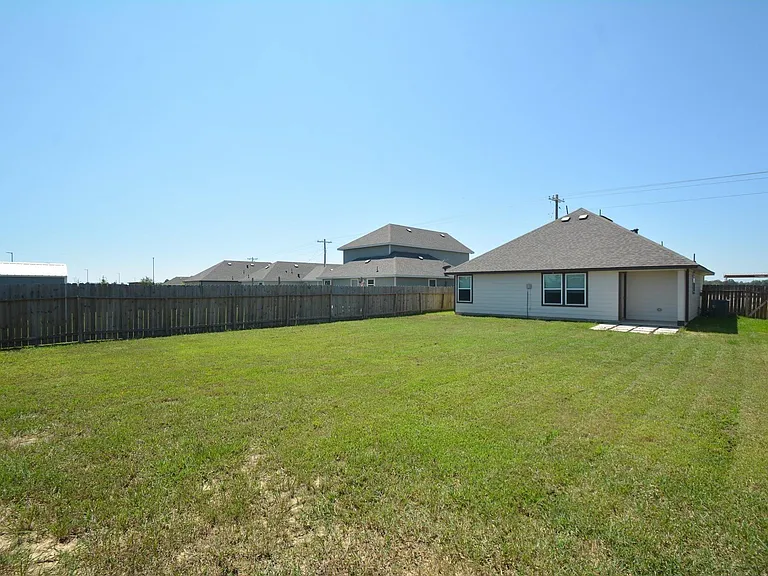 1982 Road 5714 — Photo 19