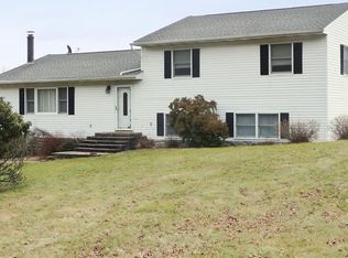 214 N Kaisertown Rd, Montgomery, NY 12549