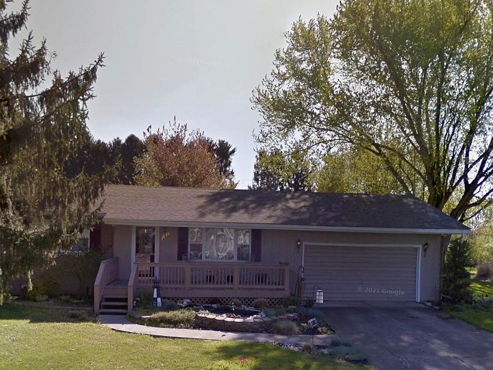 1st image of 1844 Roberta Dr