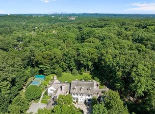 25 Perry Ln, Weston, MA 02493