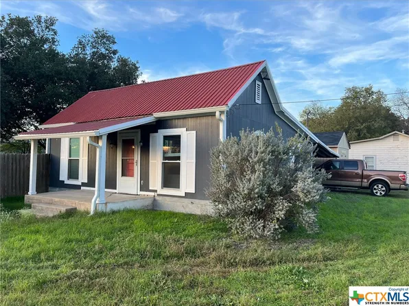 1102 Bill Money Dr, Little River Academy, TX 76554