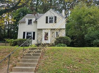 1548 Old Farm Ln, York, PA 17403