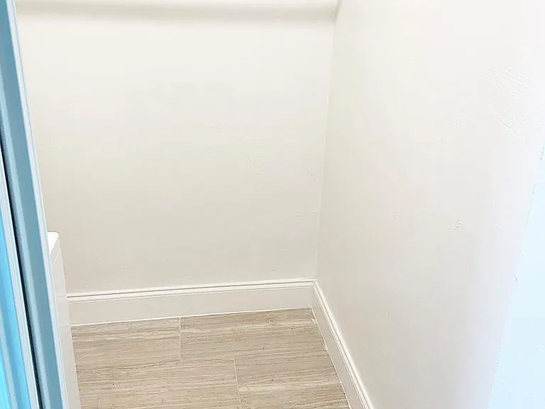 240 SW 8th St #3 — Photo 7