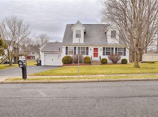 11 Linden Dr, Walden, NY 12586