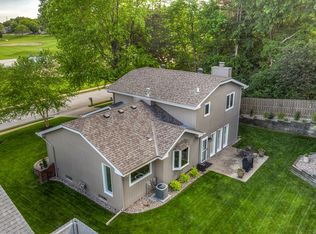 518 Piedmont Dr, Omaha, NE 68154