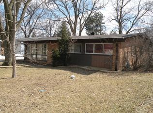 313 W Natoma Ave, Addison, IL 60101