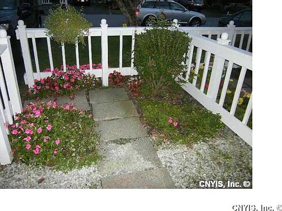 3rd image of 453 Summerhaven Dr N