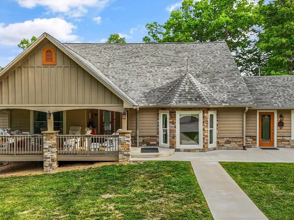2366 Mayland Rd, Crossville, TN 38571