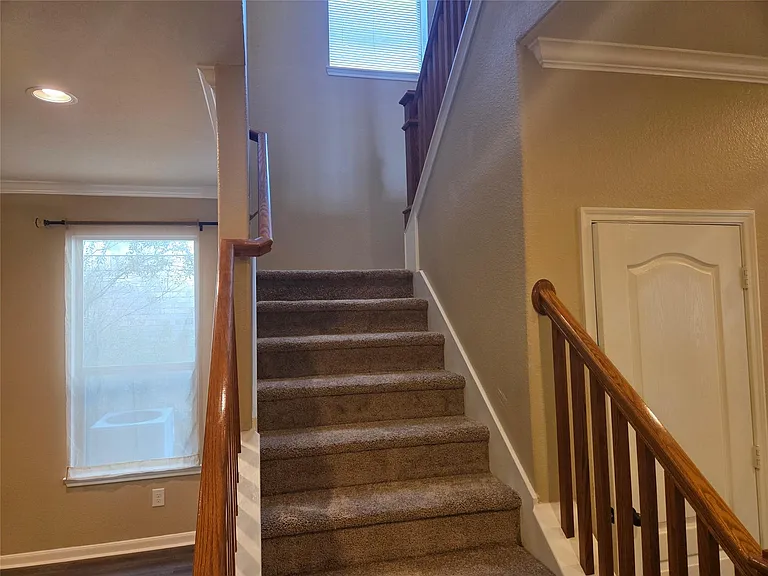 19510 Dunlay Springs Dr — Photo 7