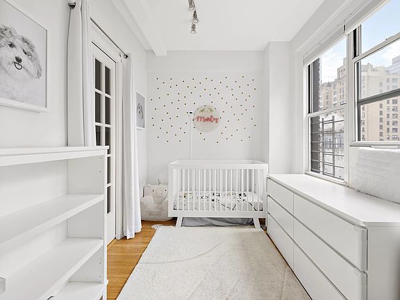 5th image of 330 W 72nd St APT 7D