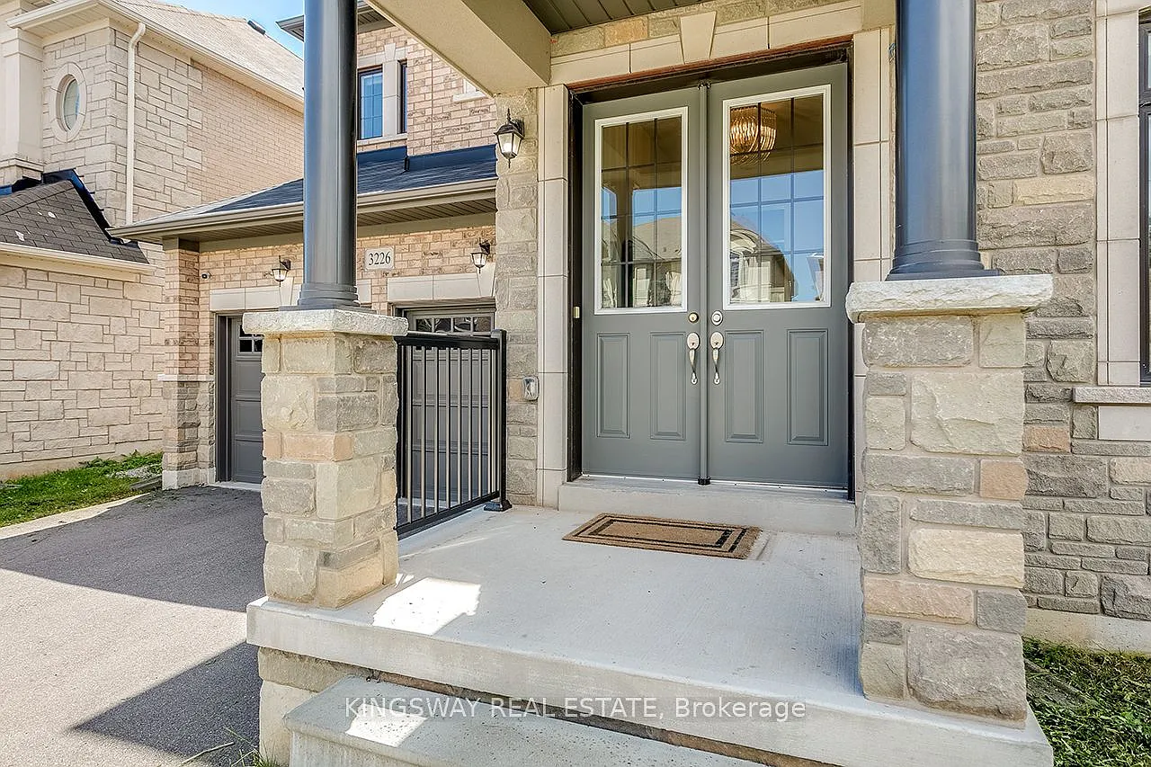 4 bed, $5,300 — Photo 3